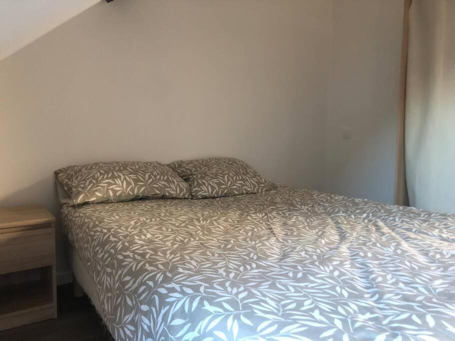 Le Petit Cloitre Apartment Langres Exterior photo